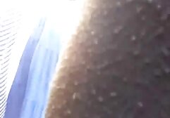 En el día de San Valentín, ella será un gran corazón, y conoció a los dos hombres, llamándolos dos veces para invadir en un videos de famosas desnudas y follando día de fiesta