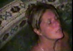 Chica joven confortante novio videos de mujeres desnudas jovenes en la cama